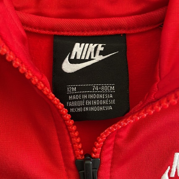 Nike size 12 months one zippered hoodie one collared neck sweatshirt - Picture 3 of 3